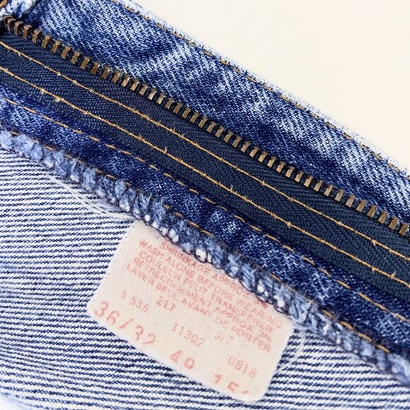 Vintage SERGIO VALENTE Jeans / Made in Hong Kong / 34 inch waist / size Medium - Picture 10 of 13